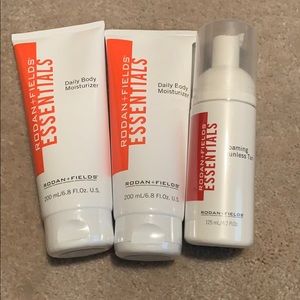 Rodan and Fields Tanner and Lotion Bundle
